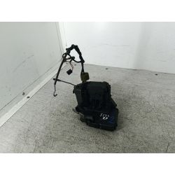 ZAMEK DRZWI PRAWY PRZÓD MERCEDES-BENZ KLASA E W211 2.2 E200 CDI 136KM2.2 E200 CDI2008C6231365794                                            