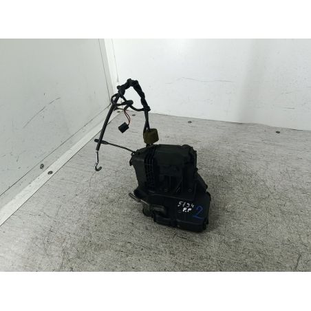 ZAMEK DRZWI PRAWY PRZÓD MERCEDES-BENZ KLASA E W211 2.2 E200 CDI 136KM 2.2 E200 CDI 2008 C623 136 5794 