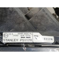 LAMPA PRZÓD PRAWA XENON MAZDA 5 I 2.0 146KM2.0 16V2005C235-51030 22R1465645                                            