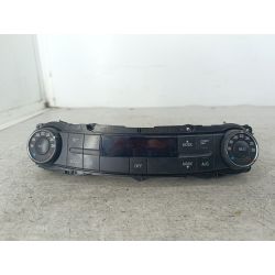 PANEL NAWIEWU MERCEDES-BENZ KLASA E W211 2.2 E200 CDI 136KM2.2 E200 CDI20082118303190 VDOC6231365794                                            