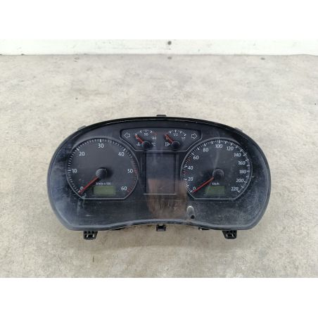 LICZNIK VW POLO IV FL 9N 1.4 TDI 70KM 1.4 TDI 2007 LA7W 70 5873 