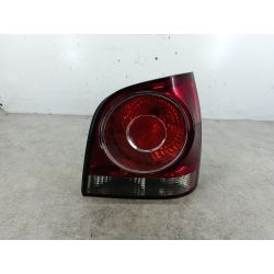 LAMPA TYLNA PRAWA VW POLO IV FL 9N 1.4 TDI 70KM1.4 TDI2007965348 965352  HELLALA7W705873                                            