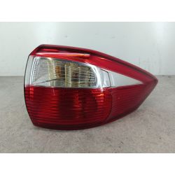 LAMPA TYLNA PRAWA FORD C-MAX II 1.6 16V TURBO 150KM1.6 16V2011AM5113404BE 89502670  VALEOEA1505901                                            