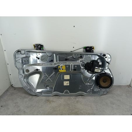 PODNOŚNIK SZYBY LEWY PRZÓD Z STELAŻEM VW POLO IV FL 9N 1.4 TDI 70KM 1.4 TDI 2007 6Q0837751 6Y2959802 LA7W 70 5873 