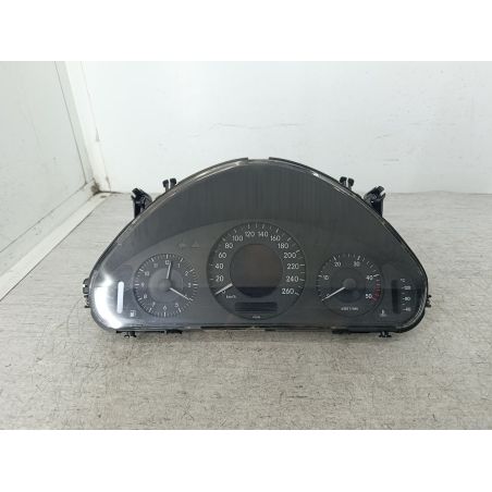 LICZNIK MERCEDES-BENZ KLASA E W211 2.2 E200 CDI 136KM 2.2 E200 CDI 2008 A2114404311  110.080/382.031 VDO C623 136 5794 