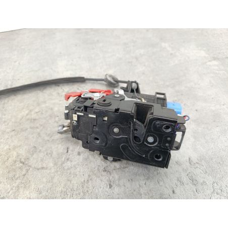 ZAMEK DRZWI LEWY TYŁ VW TOURAN I 2.0 TDI 140KM 2.0 TDI 2004 LD7X 140 5916 