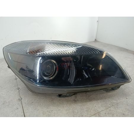 LAMPA PRZÓD PRAWA SKODA FABIA II FL 1.6 TDI 90KM 1.6 TDI 2011 LF8H 90 5921 
