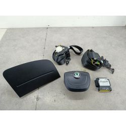 ZESTAW PODUSZEK AIRBAG, PASY PRZÓD, SENSOR SKODA FABIA II FL 1.6 TDI 90KM1.6 TDI20116R0959655K 5J0857701B 5J0857702B 5J0880201H 5J1880202DLF8H905921                                            