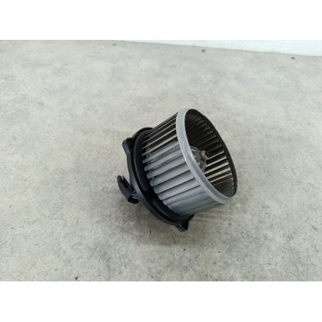 WENTYLATOR NAWIEWU, DMUCHAWA TOYOTA COROLLA VERSO II 1.6 110KM 1.6 VVT-I 2006 MF016070-0610  1C3 110 5651 