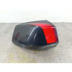 LAMPA TYLNA LEWA PEUGEOT 5008 II 1.6 BLUEHDI 120KM1.6 BLUEHDI20189811028080EKL1206009                                            