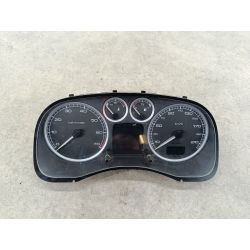 LICZNIK PEUGEOT 307 SW 2.0 16V 136KM2.0 16V2002P9645768480 KDA1365935                                            