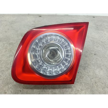 LAMPA TYLNA PRAWA W KLAPE VW JETTA V 1.4 TSI 122KM 1.4 TSI 2008 1K5945094 LD1W 122 6034 