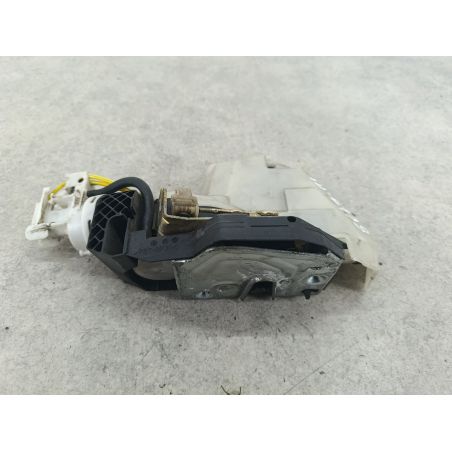 ZAMEK DRZWI LEWY TYŁ MERCEDES-BENZ KLASA S W 220 3.2 CDI S320 197KM 3.2 CDI S320 2000 2207303935 744 197 6178 