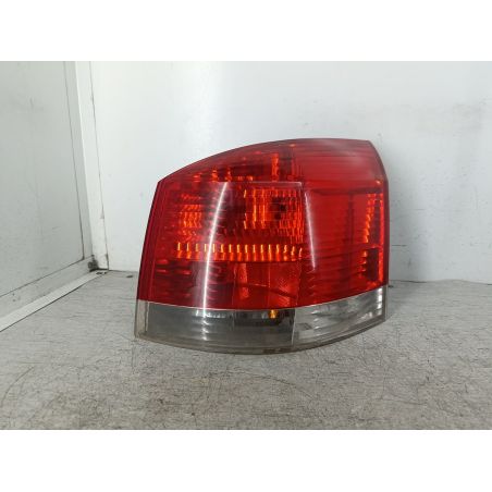 LAMPA TYLNA PRAWA OPEL SIGNUM 1.8 Z18XER 140KM 1.8 16V 2003 13159862AZ Z21B 140 6201 