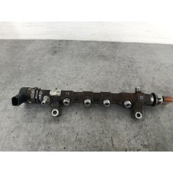LISTWA WTRYSKOWA DIESEL VW PASSAT B7 2.0 TDI 140KM2.0 TDI201103L089N  057130764AB  0281006075  BOSCHLK7X140                                            