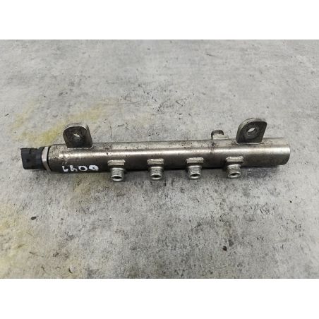 LISTWA WTRYSKOWA DIESEL FIAT CROMA II 1.9 JTD 2006 55197372 0445214122  BOSCH 266/A 150 6041 