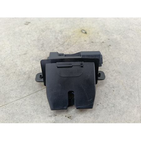 ZAMEK KLAPY FORD FIESTA VII 1.25 16V 2011 8S61-A46420-A 39 82 6205 