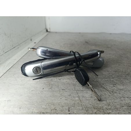 KLAMKI ZEWNĘTRZNE KOMPLET FORD GALAXY II 1.9 TDI 2004 76 130 6128 