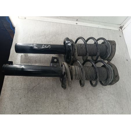 AMORTYZATORY PRZÓD KOMPLET SEAT ALTEA 1.9 TDI 105KM 1.9 TDI 2006 335808 KYB LC9Z 105 6137 