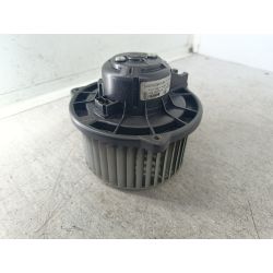 WENTYLATOR NAWIEWU, DMUCHAWA TOYOTA COROLLA IX E12 1.4 16V VVT-I 97KM1.4 16V20040130101601   MF016070-0610 BOSCH 8Q3976045                                            