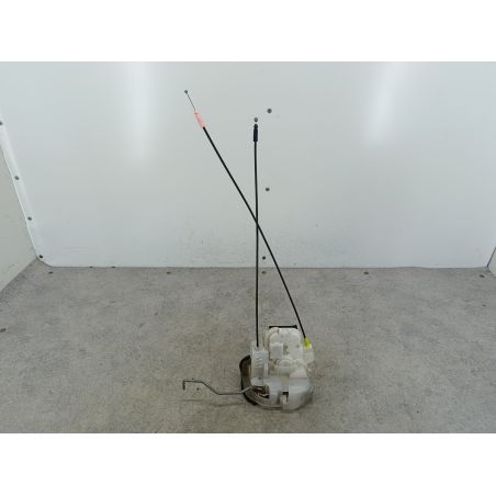 ZAMEK DRZWI PRAWY PRZÓD SUBARU FORESTER III 2.0 D 2010 61K 147 6171 