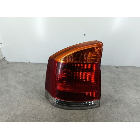 LAMPA TYLNA LEWA OPEL VECTRA C 1.8 16V 122KM 1.8 16V 2002 YORKA Z158 122 6111 