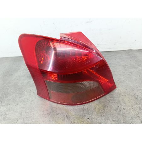 LAMPA TYLNA LEWA TOYOTA YARIS II 1.3 VVTI 86KM 1.3 VVTI 2007 0D-7 KOITO 1E7 87 6158 