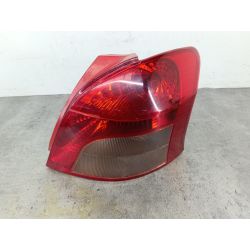 LAMPA TYLNA PRAWA TOYOTA YARIS II 1.3 VVTI 86KM1.3 VVTI20070D-7 KOITO KOITO1E7876158                                            