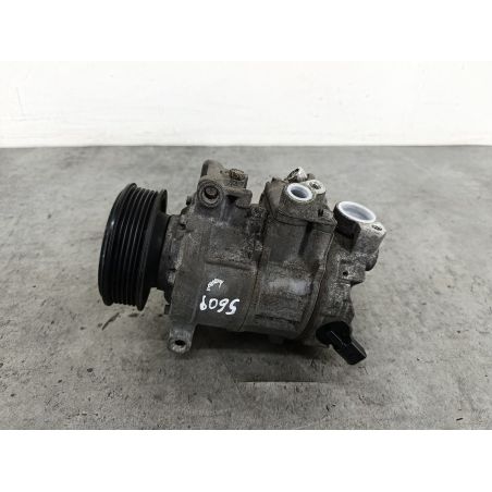 POMPA, SPRĘŻARKA KLIMATYZACJI AUDI A4 B6 2.0 20V 131KM 2.0 20V 2004 LZ5J 131 5609 