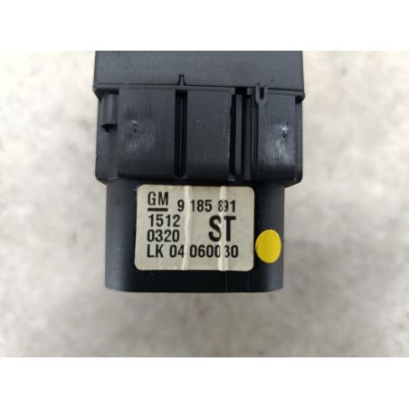 WŁĄCZNIK ŚWIATEŁ OPEL VECTRA C 1.8 16V 122KM 1.8 16V 2002 9185891 Z158 122 6111 