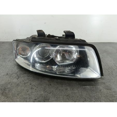 LAMPA PRZÓD PRAWA AUDI A4 B6 2.0 20V 131KM 2.0 20V 2004 8E0941004G  89305720  VALEO LZ5J 131 5609 