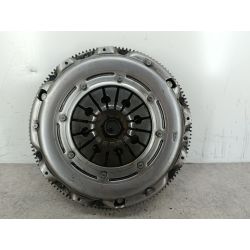 SPRZĘGŁO KOMPLETNE VW PASSAT B6 2.0 TDI 140KM2.0 TDI2005702980  703192  701814 VALEOLA7T1406035                                            