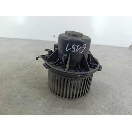 WENTYLATOR NAWIEWU, DMUCHAWA VW CRAFTER 2.5 TDI 136KM 2.5 TDI 2008 E7169  BEHR L902 136 6151 