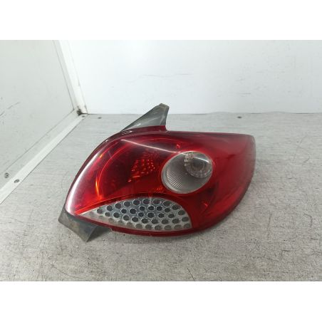 LAMPA TYLNA PRAWA PEUGEOT 206 PLUS 1.4 75KM 1.4 8V 2011 9685618180 EZR 75 6174 