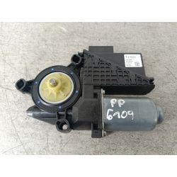 SILNICZEK SZYBY PRAWY PRZÓD VW POLO IV FL 9N 1.4 TDI 70KM1.4 TDI20066Y2959801  400886ELA7W706109                                            