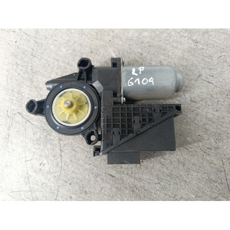 SILNICZEK SZYBY LEWY PRZÓD VW POLO IV FL 9N 1.4 TDI 70KM 1.4 TDI 2006 6Y2959802  400893E LA7W 70 6109 