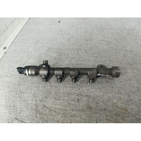 LISTWA WTRYSKOWA DIESEL OPEL ASTRA J 2.0 CDTI 165KM 2.0 CDTI 2011 0445214221   55576177 Z20R 165 6195 