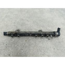 LISTWA WTRYSKOWA DIESEL OPEL CORSA D 1.3 CDTI 75KM1.3 CDTI200855211906 0445214086  BOSCHZ40M756300                                            