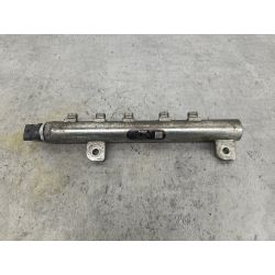 LISTWA WTRYSKOWA DIESEL FIAT BRAVO II 1.9 JTD 120KM1.9 JTD200855209572 0445214095  BOSCH2841206191                                            