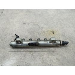 LISTWA WTRYSKOWA DIESEL OPEL VIVARO A 2.5 DTI 135KM2.5 DTI20048200347593 0445214042  BOSCHZ3821356134                                            