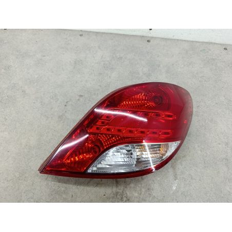 LAMPA TYLNA PRAWA PEUGEOT 207 1.4 VTI 95KM 1.4 VTI 2010 9686565980  EXL 95 6237 