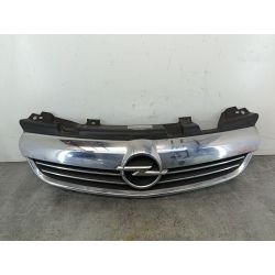 ATRAPA GRILL GRIL OPEL ZAFIRA B 1.7 CDTI 110KM1.7 CDTI200913247331  13247327  13247328  13247330 GMZ1771106070                                            