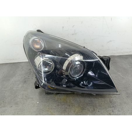 LAMPA PRZÓD PRAWA BIXENON OPEL ASTRA H 1.9 CDTI 150KM 1.9 CDTI 2005 160202-00 5DV008290-00  13252433 HELLA Z167 150 
