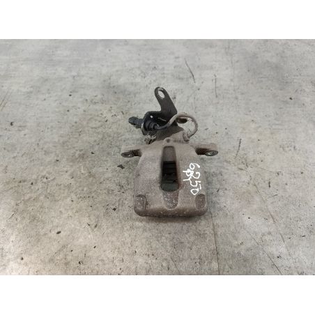 ZACISK HAMULCOWY PRAWY TYŁ VW JETTA V 1.9 TDI 105KM 1.9 TDI 2006 LD7X 105 6250 
