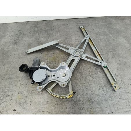PODNOŚNIK SZYBY PRAWY PRZÓD TOYOTA YARIS III 1.4 D-4D 2016 85710-0D100  AV262100-2331 DENSO 209 90 6024 