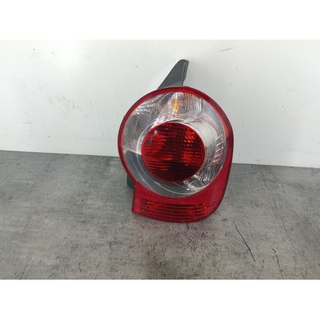 LAMPA TYLNA PRAWA RENAULT MODUS 1.2 16V 75KM 1.2 16V 2006 NV676 75 6213 