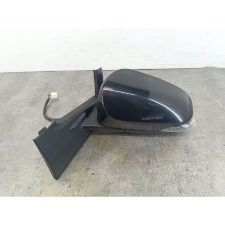 LEFT MIRROR TOYOTA YARIS III 1.4 D-4D 2016 E8025614 209 90 6024 