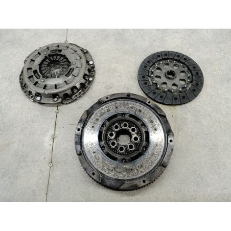 KOŁO DWUMASOWE KOMPLETNE BMW 5 E39 2.5 2.5 24V 525i 2001 00922205 354/7 192 6346 