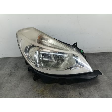LAMPA PRZÓD PRAWA RENAULT CLIO III 1.2 16V 75KM 1.2 16V 2007 8200459823  8200244897 89900158  VALEO OV460 75 6238 