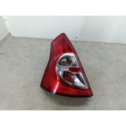 LAMPA TYLNA LEWA DACIA SANDERO I 1.4 8V 75KM1.4 MPI20088200734825 62421001TEKNM756181                                            